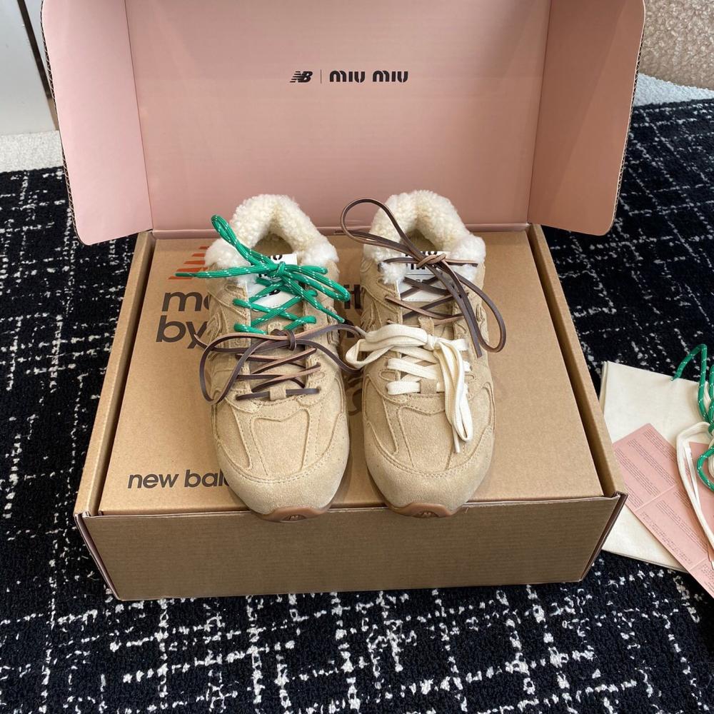 حذاء 530 miumiu X New Balance