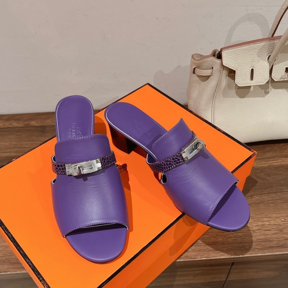 Eramz sandal with wide heel | thepouch