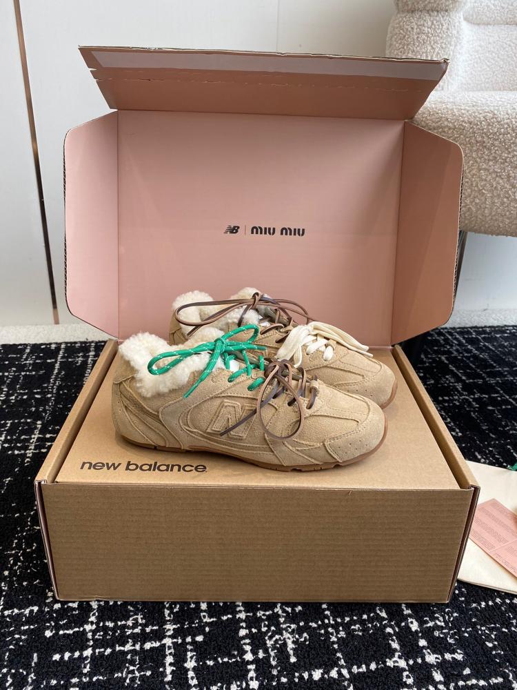 حذاء 530 miumiu X New Balance