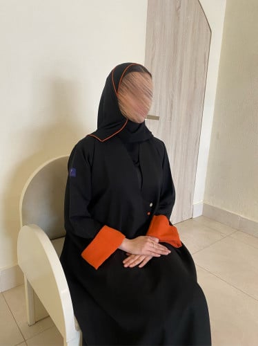 عباية البرتقاله