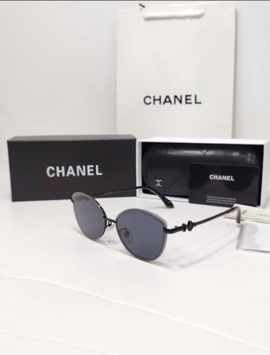 نظارة CHANEL