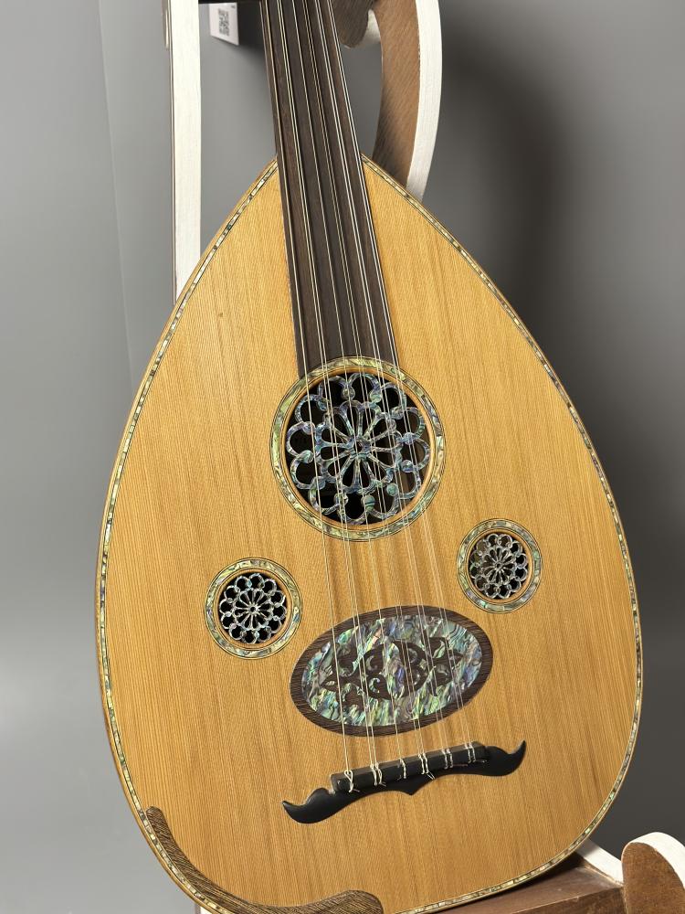 عود سعودي - عود احترافي وينجي