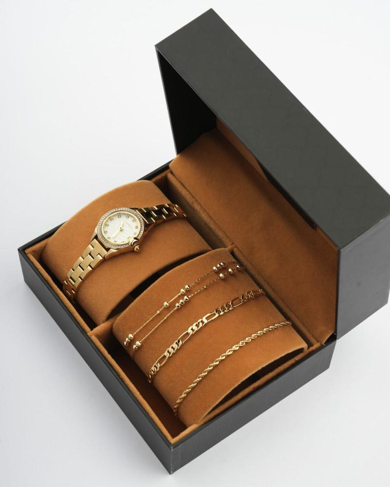 هدية  نسائية الفي اند كو ساعة واساور بتصميم مميز