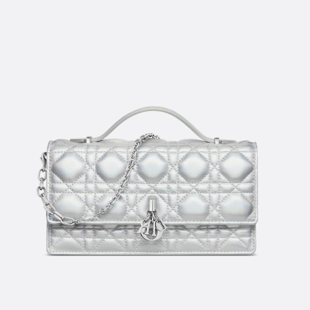 ديور حقيبة شنطة صغيرة