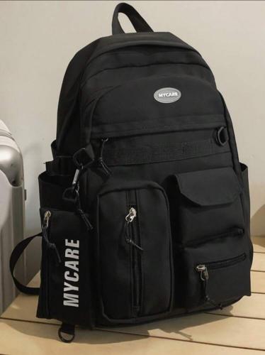 حقيبة وشنط مدرسية مميزة وانيقة عمليه بجوده عالية