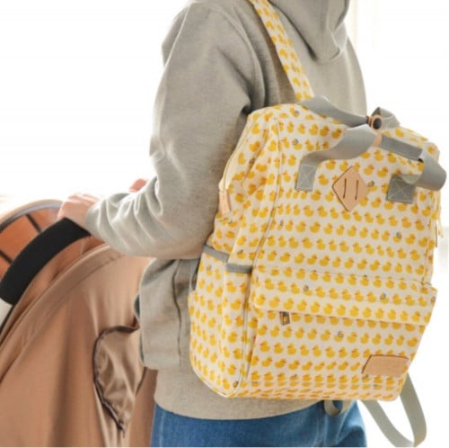 حقيبة مستلزمات طفل البطة