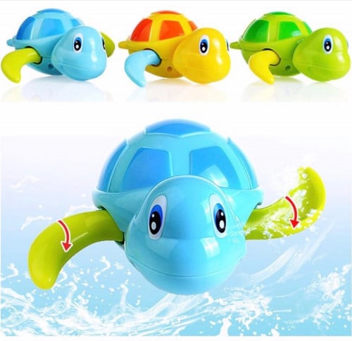 السلحفاه العائمة سباحة لحمام ممتع للأطفال والمواليد