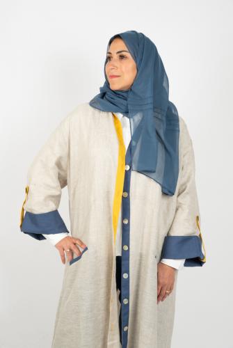طرحة زرقاء خفيفة