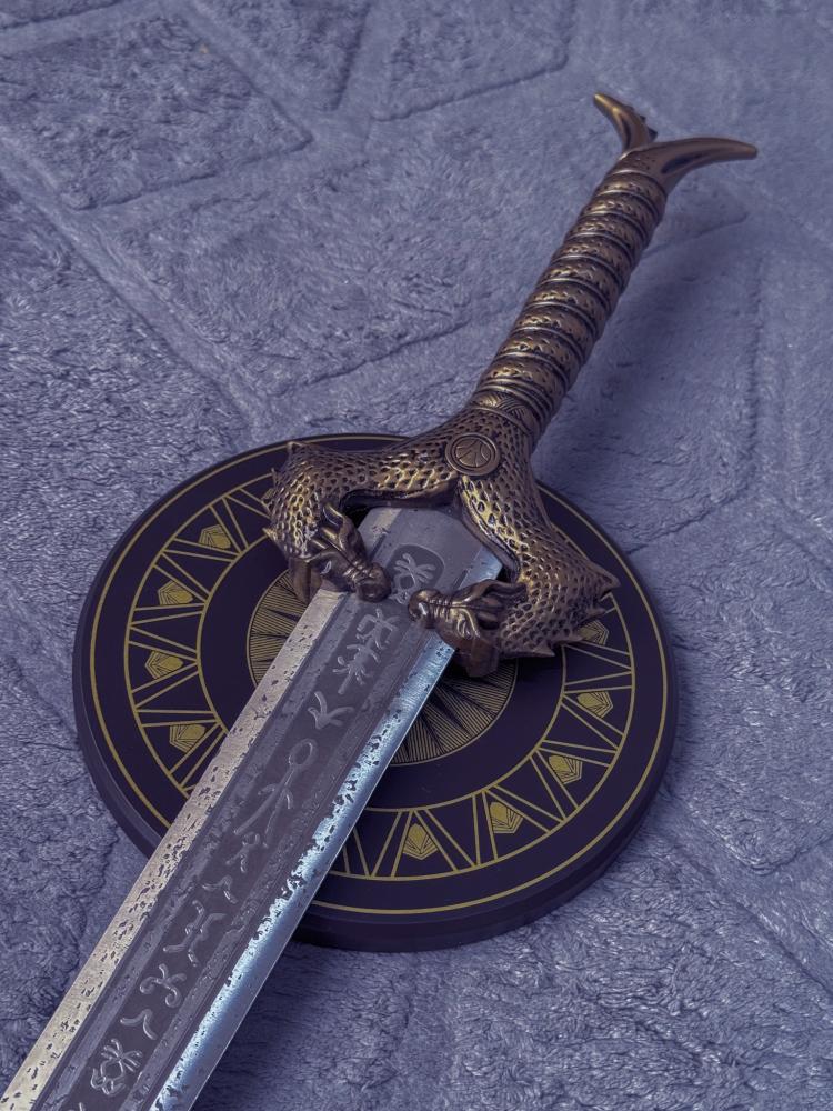 DC sword - wonder woman