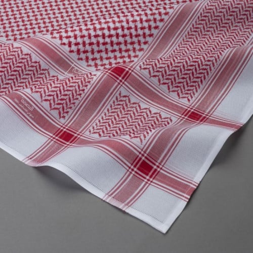 شماغ البسام بصمة من متجر سحابة الجمال