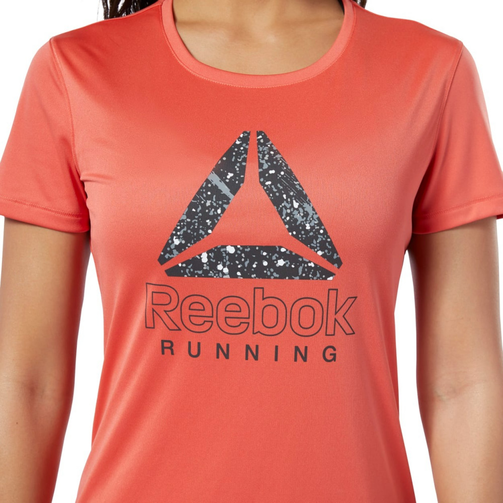 Interpretación Atlas En general Reebok women's running t-shirt - بيت الرياضة الفالح