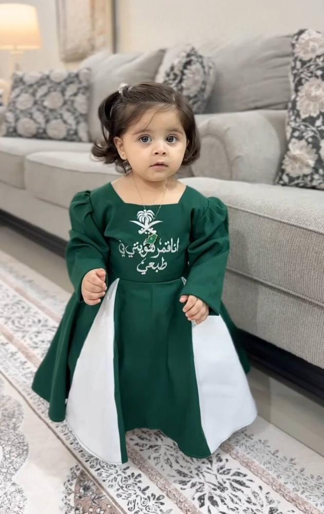 فستان بناتي بالهوية الجديدة