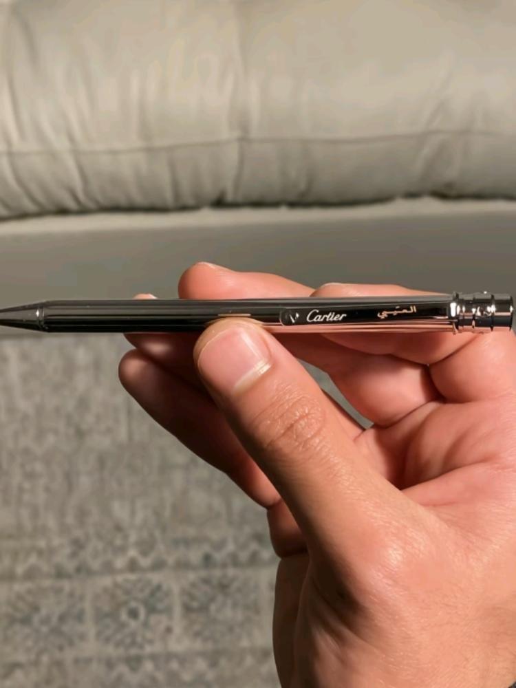 قلم بالاسم فخامة