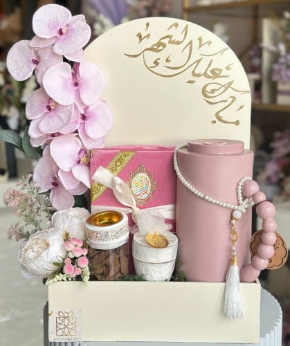 تنسيق رمضاني بالورد الصناعي