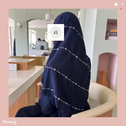 طرحة كحلية بتطريز