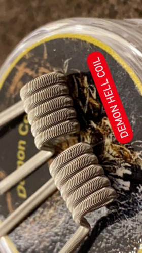 كويل ديمون الاحترافي