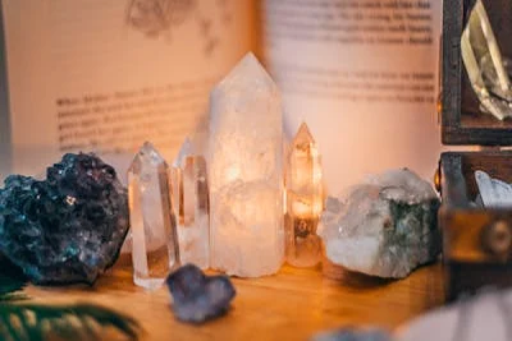 How to choose the right gemstone according to your zodiac sign?