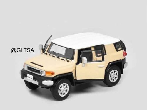 Toyota FJ Cruiser LHD Ivory (White) 1:64 BM Creations 64B0137