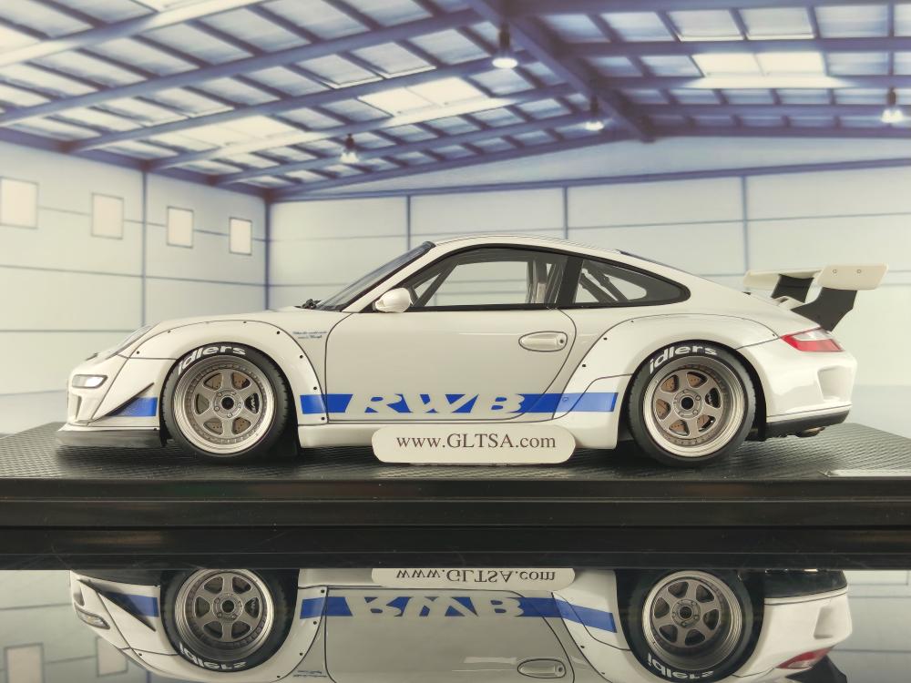 RWB997 イグニション ホワイト 1/18 1/18 Ignition Model Porsche RWB 997 GT3 White - LIVECARMODEL.com