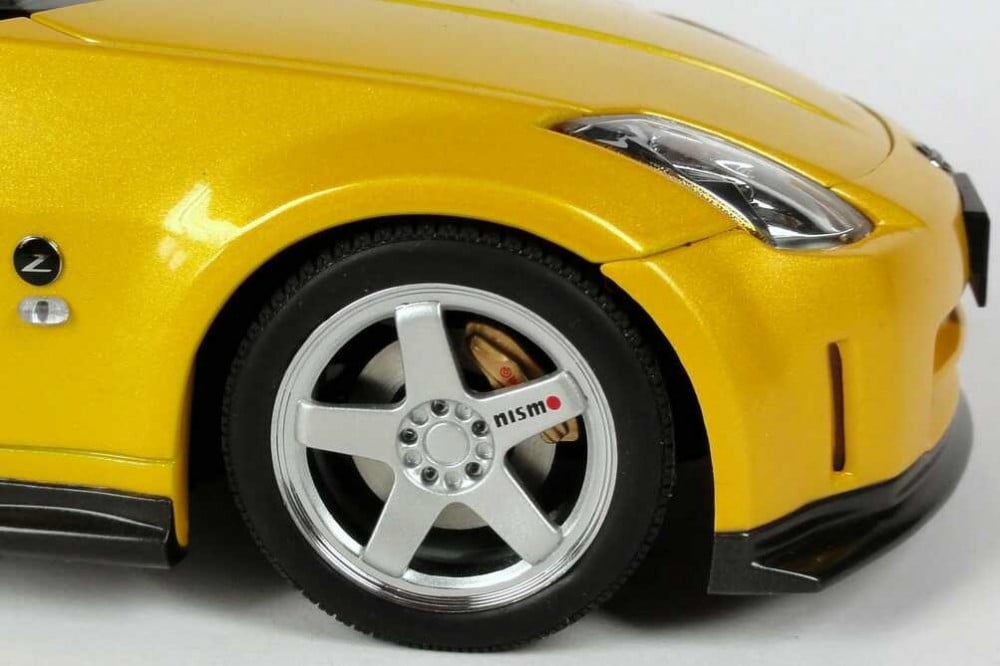 RARE Nissan Fairlady Z Nismo S-Tune 2002 Yellow 1:18 AUTOart