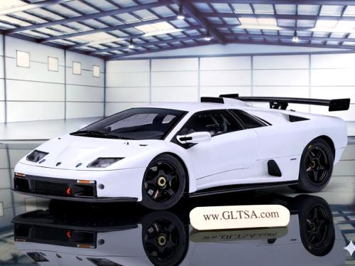 Lamborghini Diablo GTR Impact White 1:18 AUTOart 79136