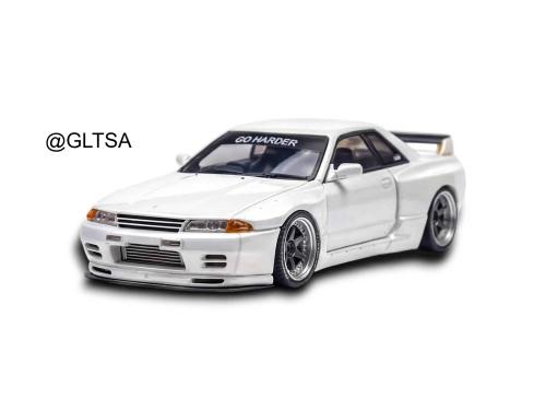 Nissan Skyline GT-R R32 Pearl White 1:64 404 Error LIMITED 199 PCS