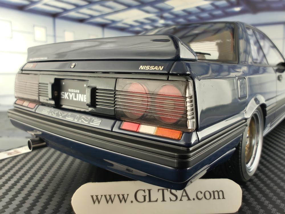 Nissan Skyline GTS-R (R31) Blue Black 1:18 Ignition Model IG3508
