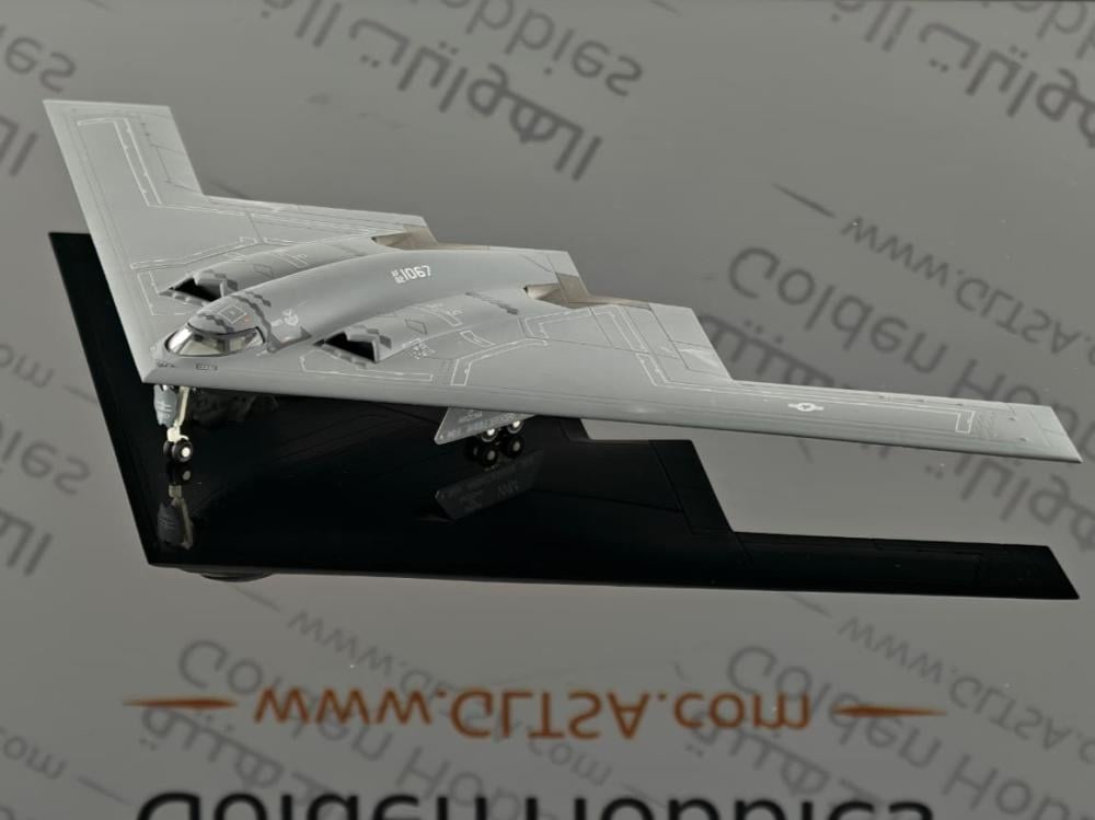 US Air Force Northrop Grumman B-2A Spirit 1:200 Herpa Wings