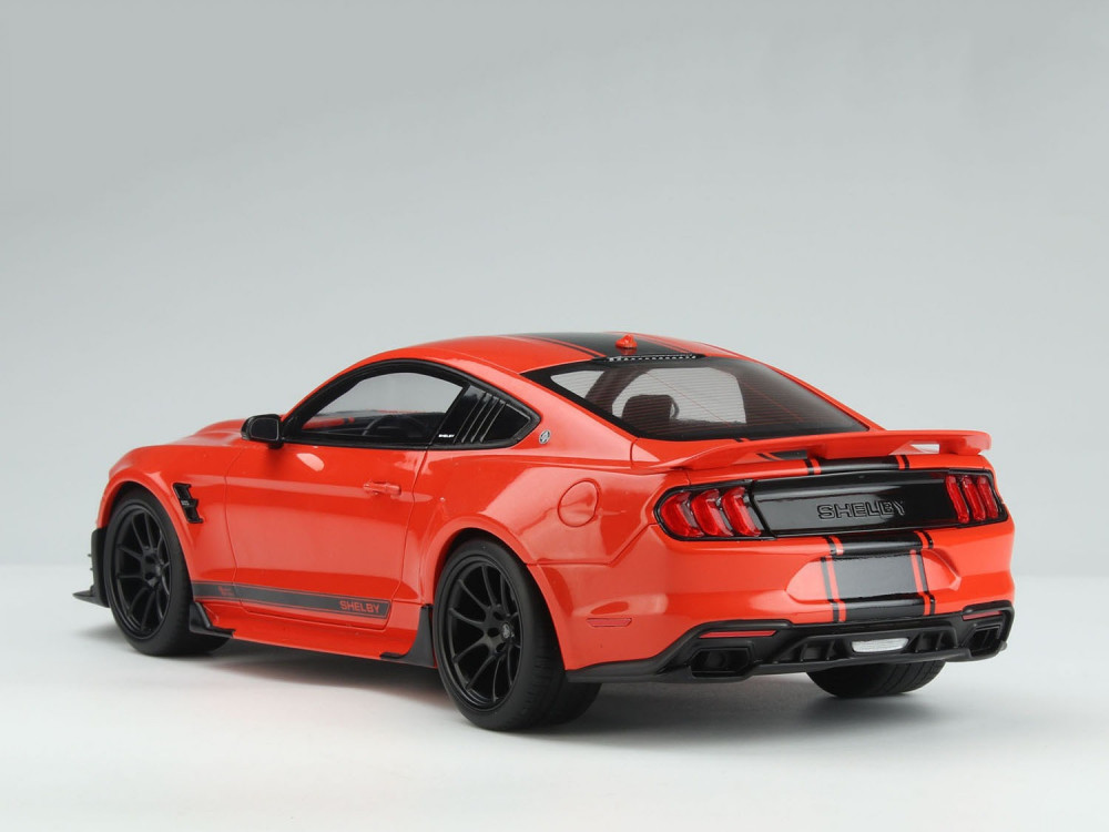 FORD USA MUSTANG SHELBY SUPER SNAKE COUPE 2021 RED BLACK  GTスピリット 18 ミニカー