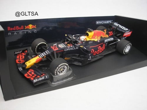 RED BULL RB16B Max Verstappen #33 Winner Abu Dhabi formula 1 F1 World Champion 2021 1:18 Minichamps 110212333 LIMITED 5262 PCS