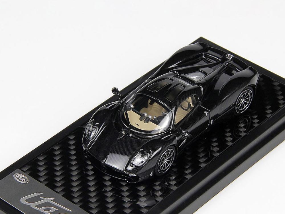 Pagani Utopia Carbon Black 1:64 LCD Models LCD64039-CB