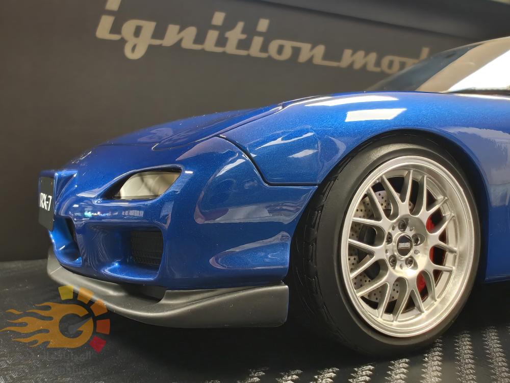 MAZDA RX-7 (FD3S) Spirit R Type A Blue Metallic 1:18 MAZDA RX-7 (FD3S) Spirit R Type A Blue Metallic 1:18
