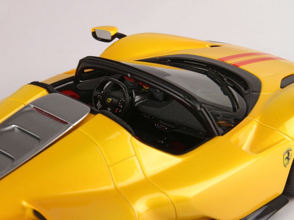 予約品＞ BBR 1/18 Ferrari Daytona SP3 Icona series Giallo