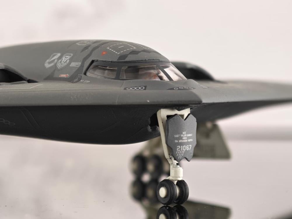 US Air Force Northrop Grumman B-2A Spirit 1:200 Herpa Wings