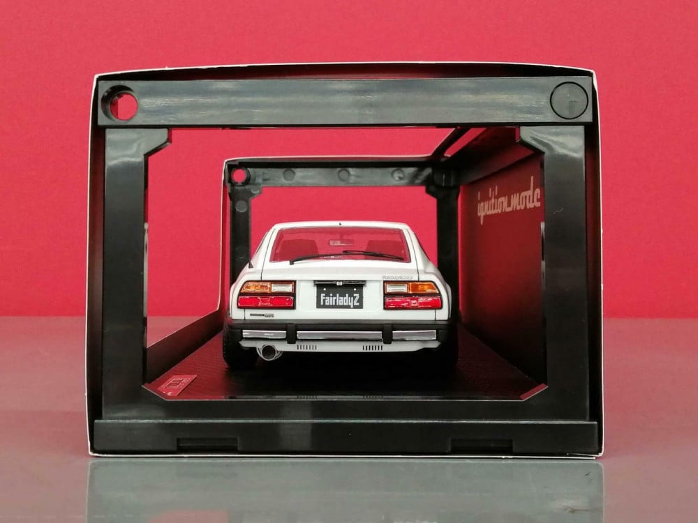 RARE Nissan Fairlady Z (S130) White 1:18 Ignition Model IG1969 - الهوايات  الذهبية لمجسمات السيارات والريموت