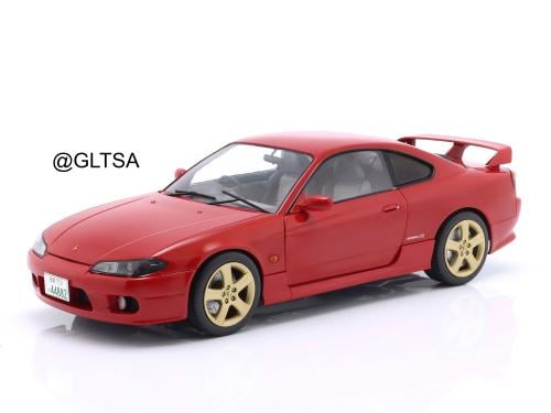 Nissan Silvia S15 Spec-R Aero 1999 Flame Red 1:18 Solido S1812202