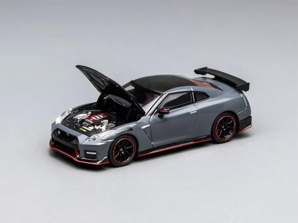 Nissan GT-R Nismo (R35) Special Edition Grey 1:64 MotorHelix