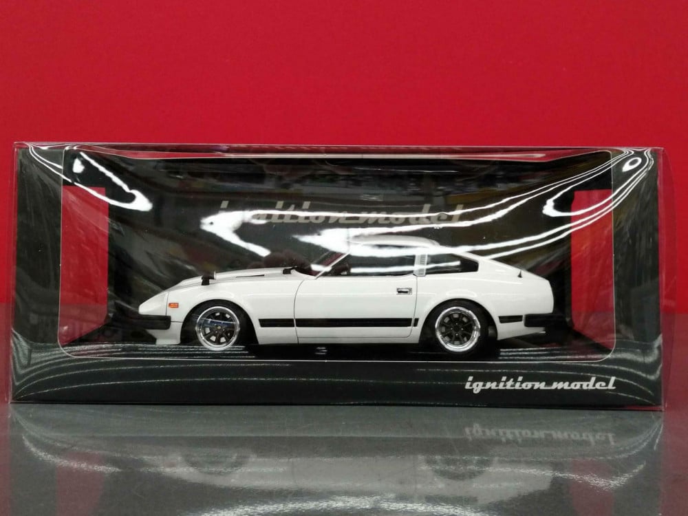 RARE Nissan Fairlady Z (S130) White 1:18 Ignition Model IG1969 - الهوايات  الذهبية لمجسمات السيارات والريموت