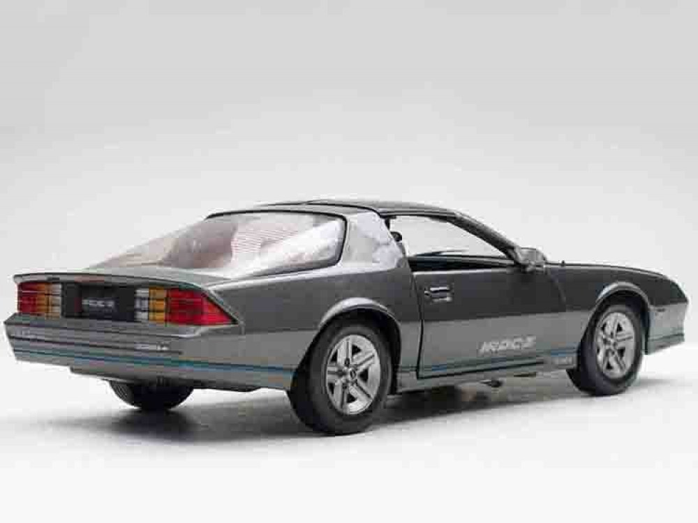 Chevrolet Camaro IROC-Z 1985 Grey 1:18 SunStar SS-1944 - الهوايات الذهبية  لمجسمات السيارات والريموت