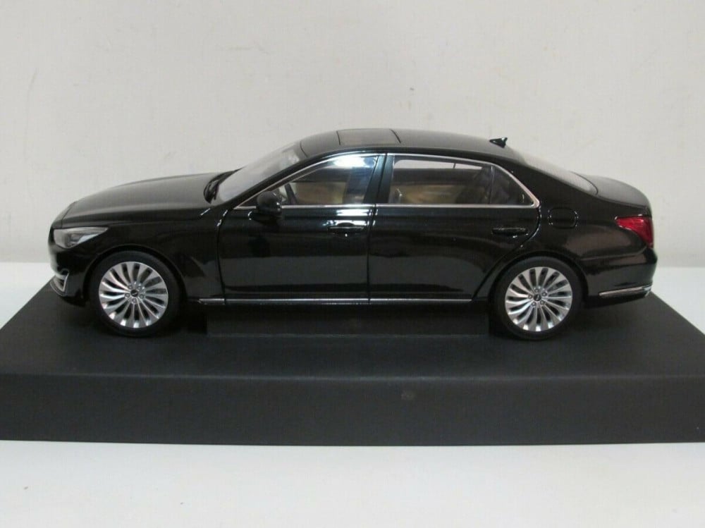 MINIKRAFT製 1/18 HYUNDAI GENESIS G80 sport ヒョンデ ジェネシス ミニカー - ミニカー