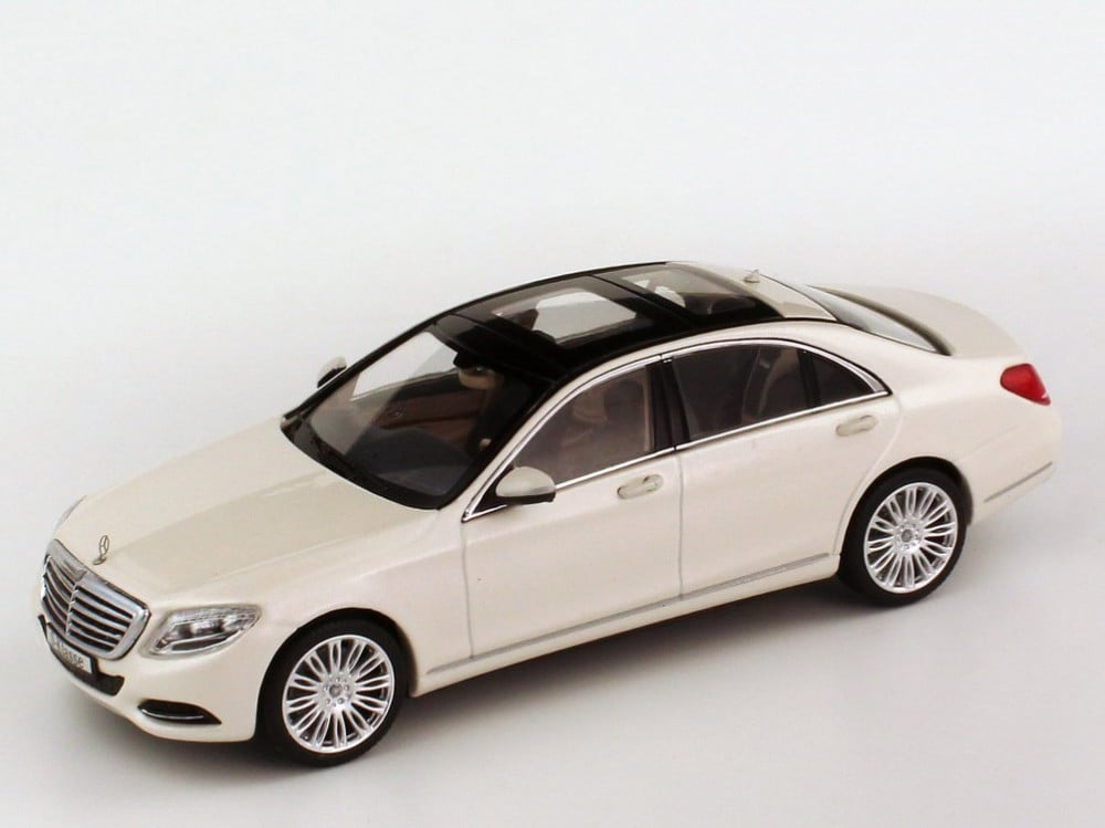 1/43 Mercedes-Benz 特注 S-class Mercedes-Benz S-Class S320 (W222) White Metallic 1:43 Schuco