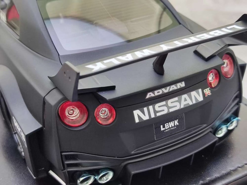 Nissan GT-R GTR 35GT RRS Matte Black 1:18 IVY LIMITED