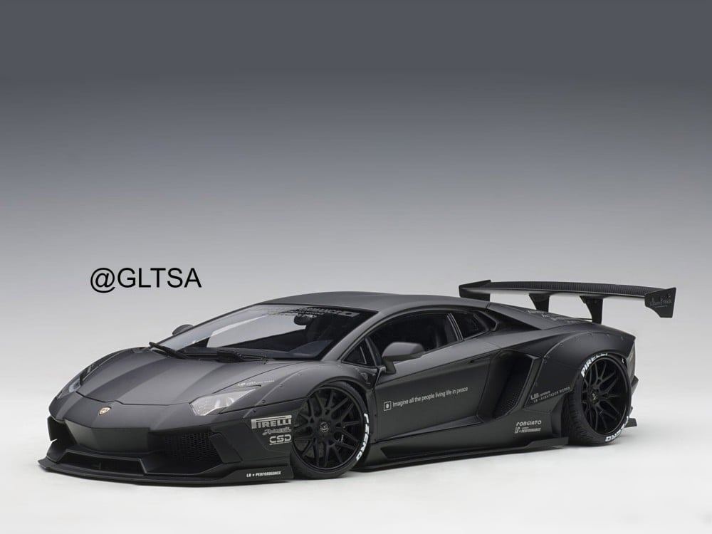 Lamborghini Aventador Liberty Walk Matt Black 1:18 AUTOart 79106 - الهوايات  الذهبية لمجسمات السيارات والريموت