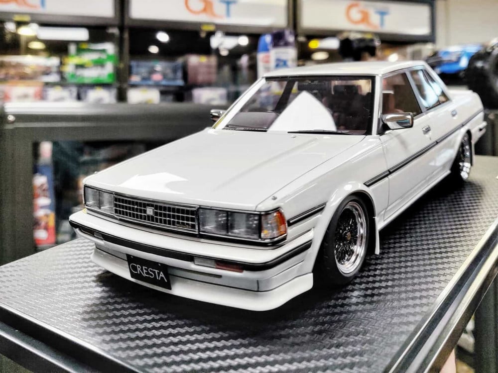 Toyota Cresta (GX71) Super Lucent TWINCAM24 White 1:18 Ignition Model -  الهوايات الذهبية لمجسمات السيارات والريموت