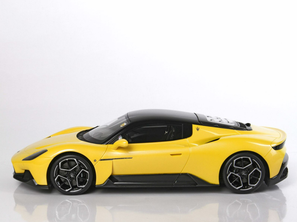 Maserati MC20 Yellow (Giallo Genio) 1:18 BBR HE180051D LIMITED 100 PCS -  الهوايات الذهبية لمجسمات السيارات والريموت