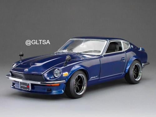Nissan Fairlady Z (S30) RHD Midnight Blue 1:18 SunStar 3515R