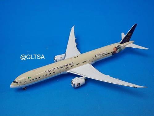 Saudi Arabian Airlines Boeing B787-10 Neom HZ-AR26 1:400 Phoenix Models Saudia PHX11778