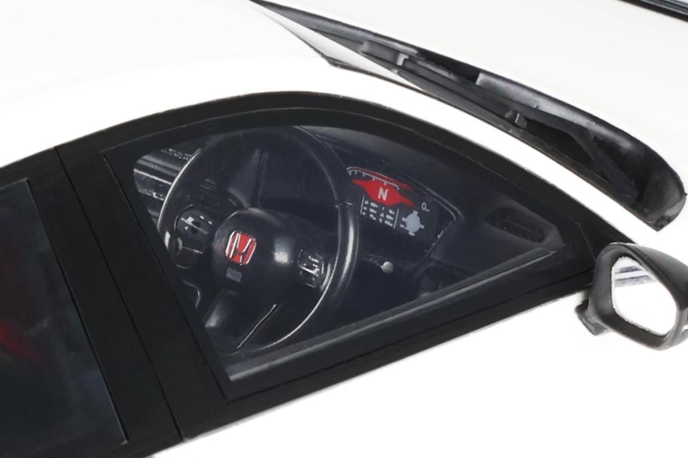 Honda Civic Type R Championship White 1:18 OTTOmobile OT1056