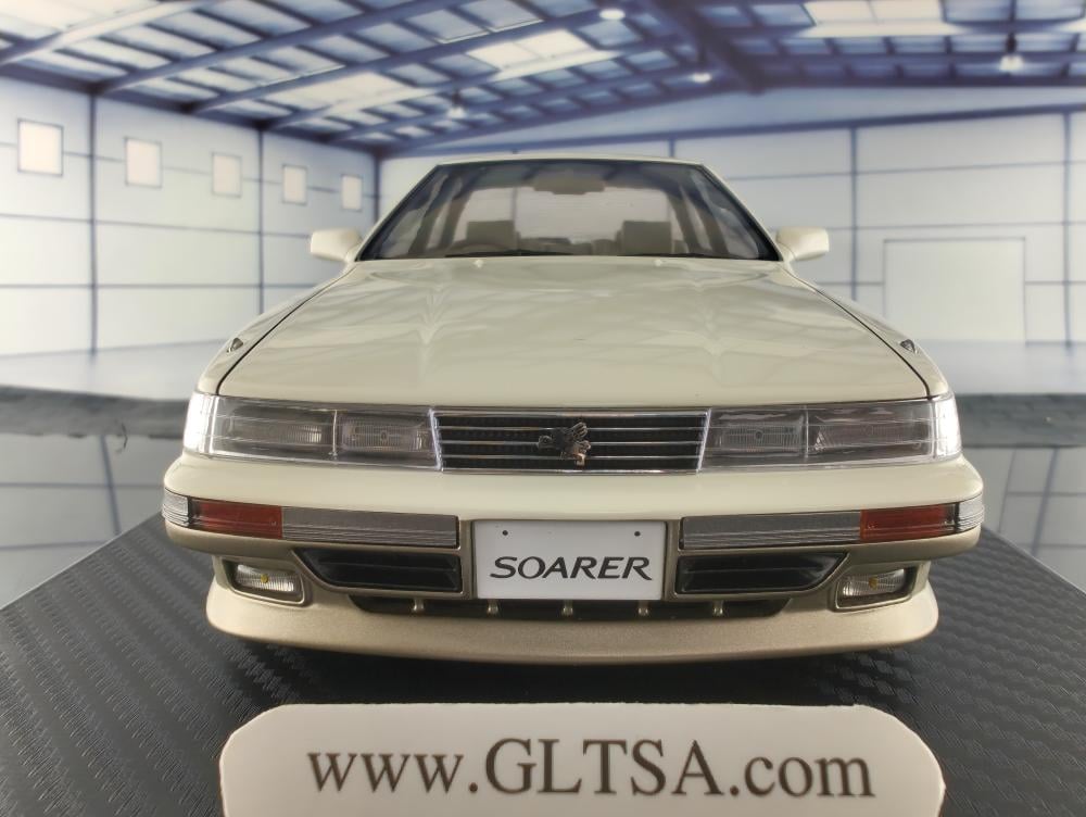 ミニカー 1/18 TOYOTA SOARA 3.0GT-LIMITED Ignition Model 1:18 Toyota Soarer (Z20) 3.0GT Limited in