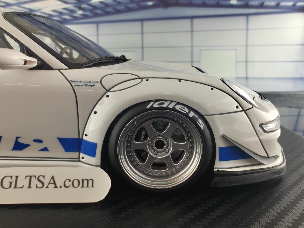 RWB997 ignition model ティール 1/18 1/18 Ignition Model Porsche 911 RWB 997 (Red) Car Model